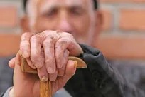 بیش از یک‌ونیم میلیون سالمند تحت حمایت کمیته امداد هستند