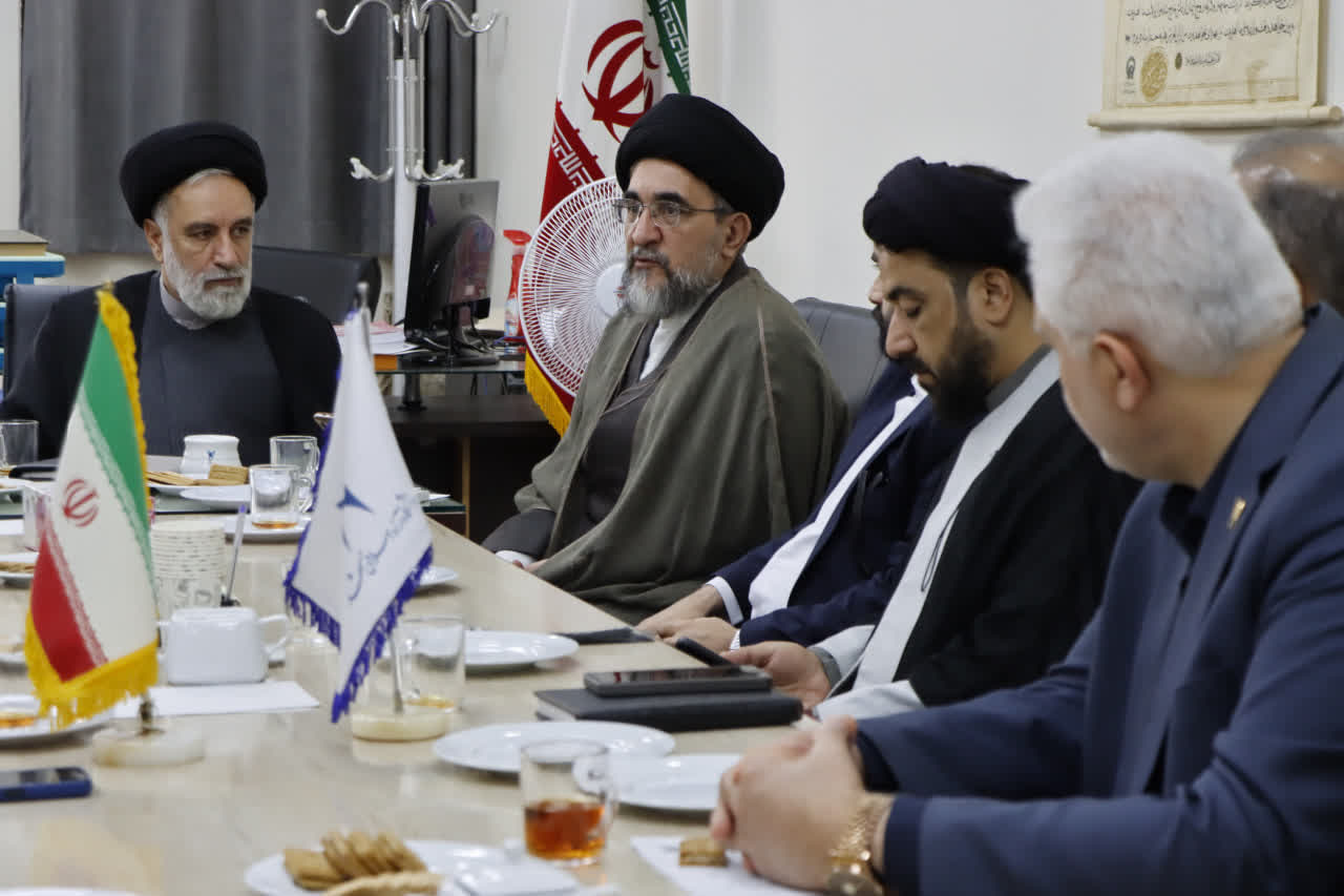 تمام کارهای آموزشی و پژوهشی باید پیوست فرهنگی داشته باشد تمام کارهای آموزشی و پژوهشی باید پیوست فرهنگی داشته باشد
