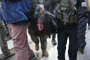 خشونت پلیس آمریکا علیه مردم معترض در شهرهای مینیاپولیس، نیویورک، سانفرانسیسکو، بوستون، واشنگتن دی&zwnj;سی و پراویدنس در ایالت رود آیلند