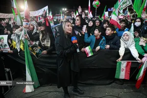 اجتماع به عشق وطن دسته پرچم داران ایران- میدان انقلاب تهران