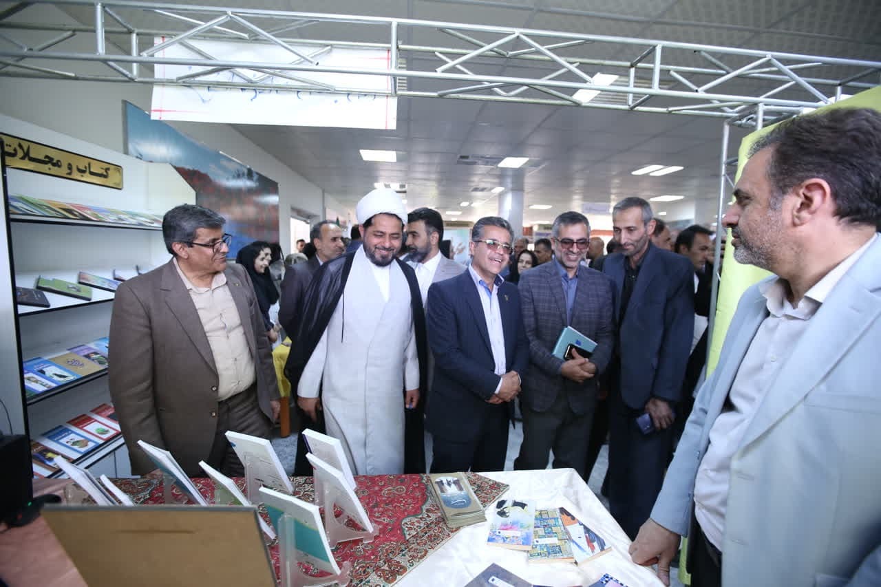 نمایشگاه بهار فرهنگی