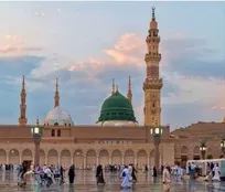 توصیه به همراه داشتن لباس گرم برای زائران عمره در مدینه منوره