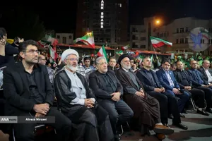 اجتماع خانواده دانشگاه آزاد اسلامی در تجدید بیعت با رهبر انقلاب