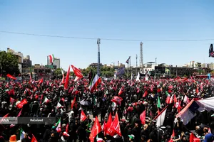 تشییع پیکر مطهر آقای شهید ایران و خانواده ایشان در مشهد