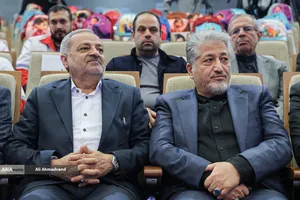 دکتر بیژن رنجبر رئیس دانشگاه آزاد اسلامی و علیرضا کاظمی وزیر آموزش و پرورش