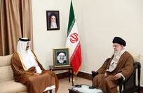 امیر قطر برای عرض تسلیت با رهبر انقلاب دیدار کرد