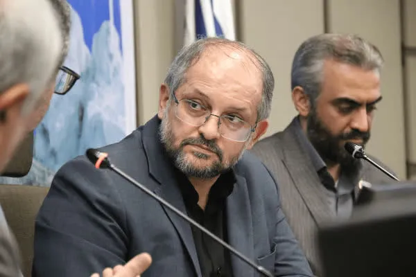 فرزاد جهان بین