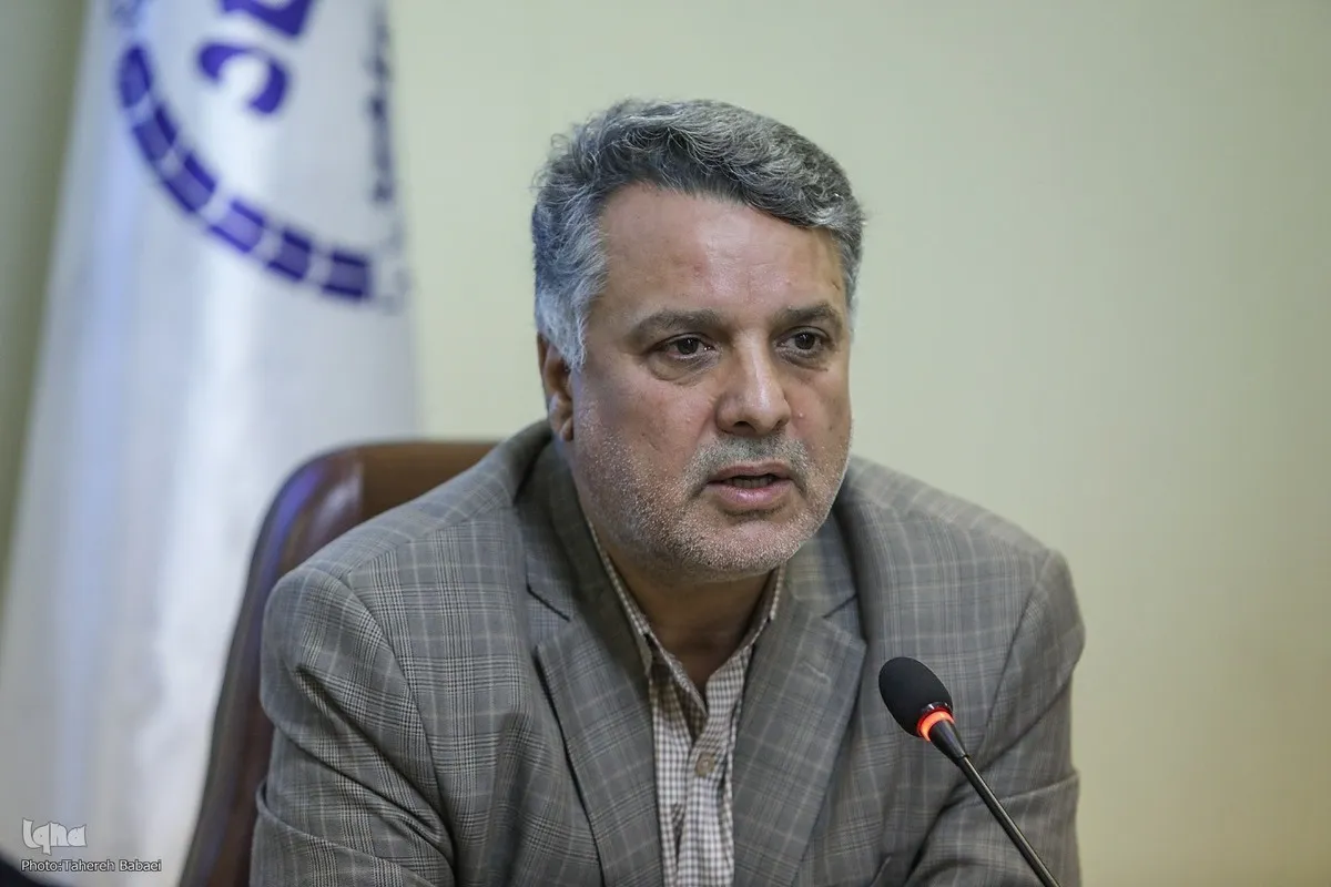 جشنواره تیتر؛ میدان رقابت برای نجات تفکر انتقادی در عصر شبکه‌های اجتماعی