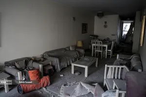 آثار تجاوز هوایی آمریکایی _ صهیونیستی به اماکن مسکونی