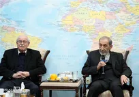 ولایتی: اعتبار ترامپ و نتانیاهو روز به روز کاهش می‌یابد