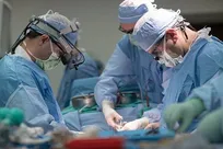 تداوم جراحی‌های رایگان کودکان مبتلا به ناهنجاری‌های مادرزادی در سراسر ایران