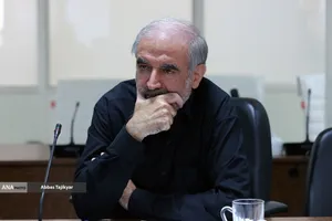 دکتر محمدکاظم انبارلویی روزنامه&zwnj;نگار و فعال سیاسی در نشست علمی واکاوی ابعاد راهبردی و تمدنی تشییع تاریخی رهبر شهید