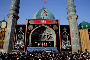 تشییع پیکر مطهر امام مجاهد شهید در شهر مقدس قم