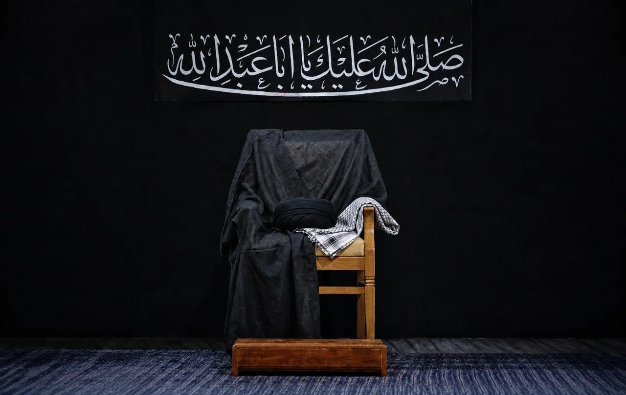 شهادت رهبری
مراسم تشییع پیکر رهبر شهید انقلاب
رهبر شهید انقلاب
بدرقه آقای شهید ایران