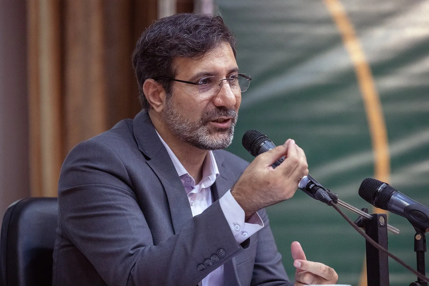 هادی طحان نظیف
سخنگوی شورای نگهبان