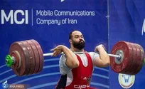 شریفی در یک ضرب نقره‌ای شد