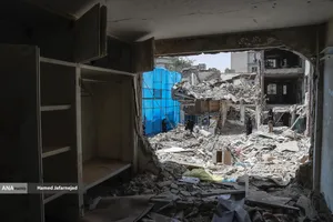 محله نارمک میدان 6- محل زندگی شهید سید مصطفی ساداتی، دانشمند هسته&zwnj;ای کشورمان و خانواده شهیدش(همسرش فهیمه مقیمی، دخترانش ریحانه&zwnj;سادات و فاطمه&zwnj;سادات و پسر کوچکش سیدعلی ساداتی) در حمله رژیم صهیونی به برخی مناطق و منازل مردم، شهروندان و دانشمندان هسته ای کشورمان در جریان جنگ تحمیلی دوازده روزه