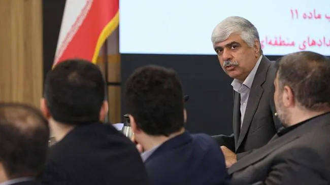 معاون سیاست‌گذاری و توسعه