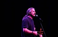 رویداد موسیقی نواحی نیاز به دبیرخانه دائمی دارد/نسل جدید با نوای هنرمندان نواحی بیگانه است!