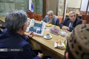 مراسم امضای دفتر یادبود دانشمند شهید دکتر محمد مهدی طهرانچی