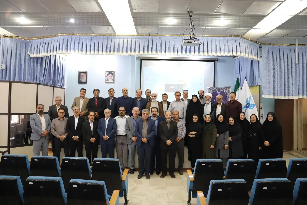 تکریم بانوی رئیس؛ در مراسم معارفه سکاندار دانشگاه آزاد گرمسار چه گذشت