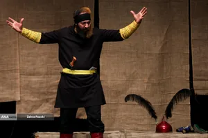 نمایش&laquo;اُپرای تن&zwnj;ها&raquo;