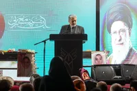 دانشگاه‌ها در دوره پساجنگ باید ماموریت‌محور شوند/ مردم و مسئولان باید با تبعیت مطلق از رهبری ظهور و بروز داشته باشند