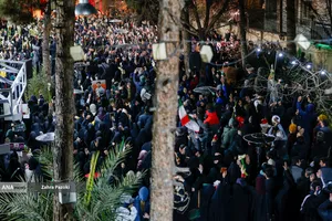 تجمع محکومیت هتک حرمت مساجد در مسجد بهشتی تهران