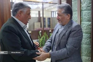 مراسم امضای دفتر یادبود دانشمند شهید دکتر محمد مهدی طهرانچی