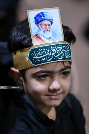 مراسم عزاداری شام غریبان حسینی در جوار محل شهادت قائد شهید