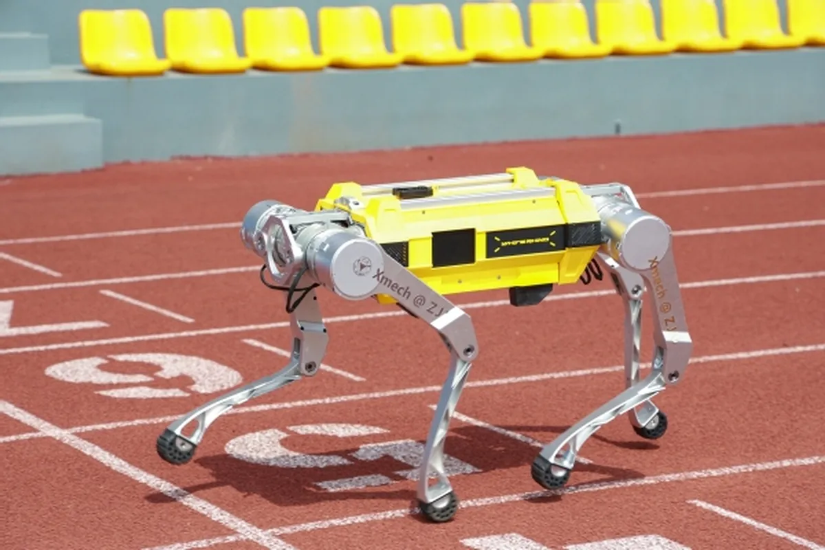 Chinese Quadruped Robot Sets 100m Sprint Guinness World Record