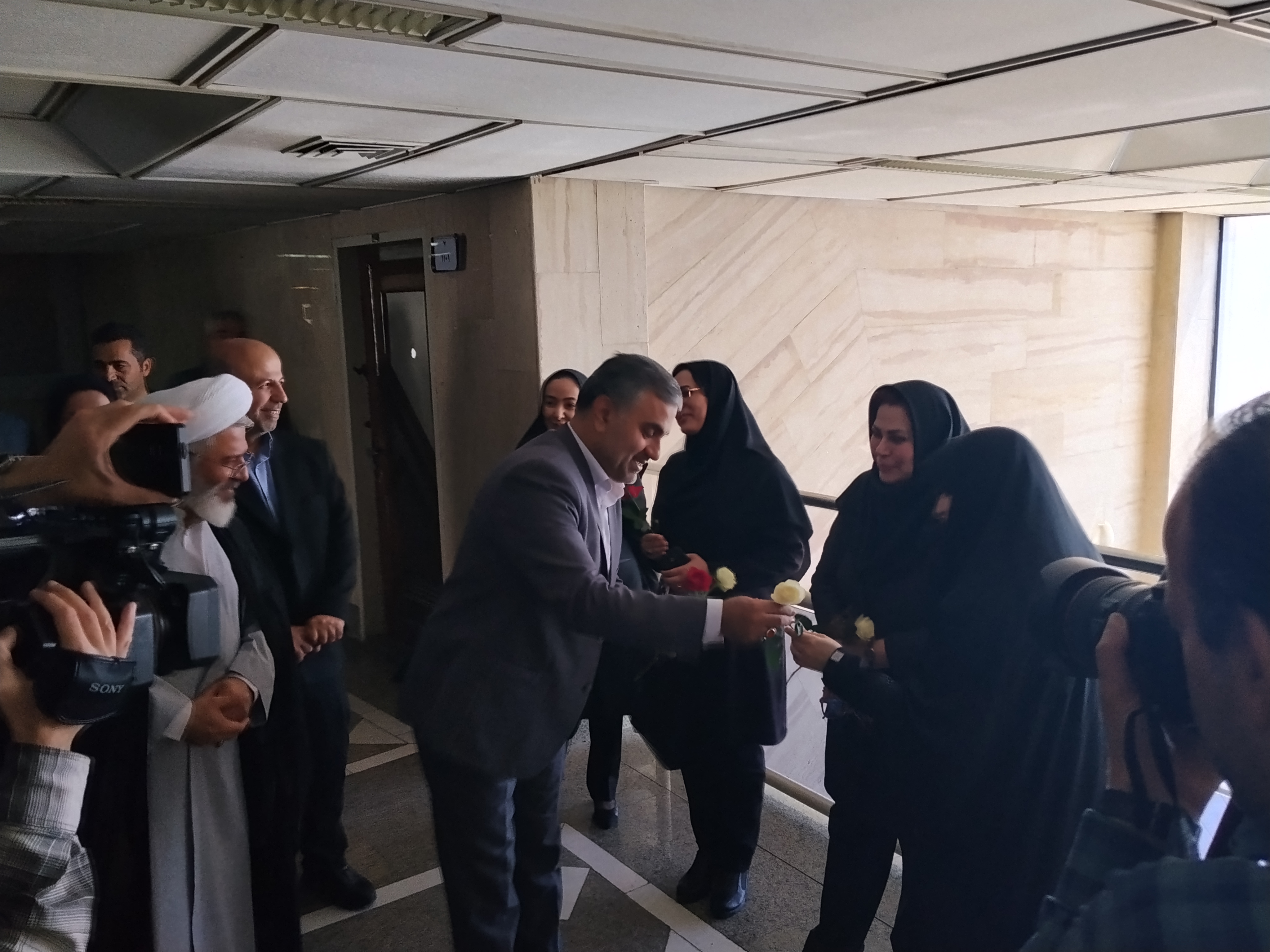 مراسم آغاز سال تحصیلی جدید دانشگاه آزاد اسلامی واحد تهران مرکزی برگزار شد