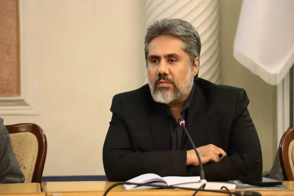 استاد دانشگاه تهران استاد دانشگاه تهران