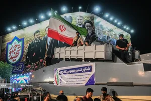 رونمایی از شناور تندرو هجومی ۲۷ رجب