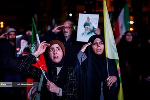 اجتماع مردمی در خونخواهی امام شهید امت - میدان انقلاب