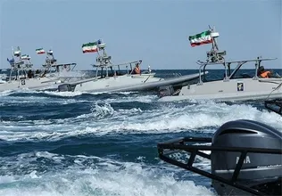 تنگه هرمز؛ ابزار ایران برای مقابله با تحریم هوایی/ کشور‌های منطقه از تحریم‌ها متضرر خواهند شد