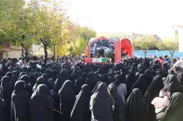 وداع دانشگاهیان دانشگاه آزاد با ۸ شهید گمنام