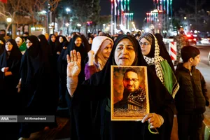 اعلام وحدت ملی مردم در مقابل دشمن