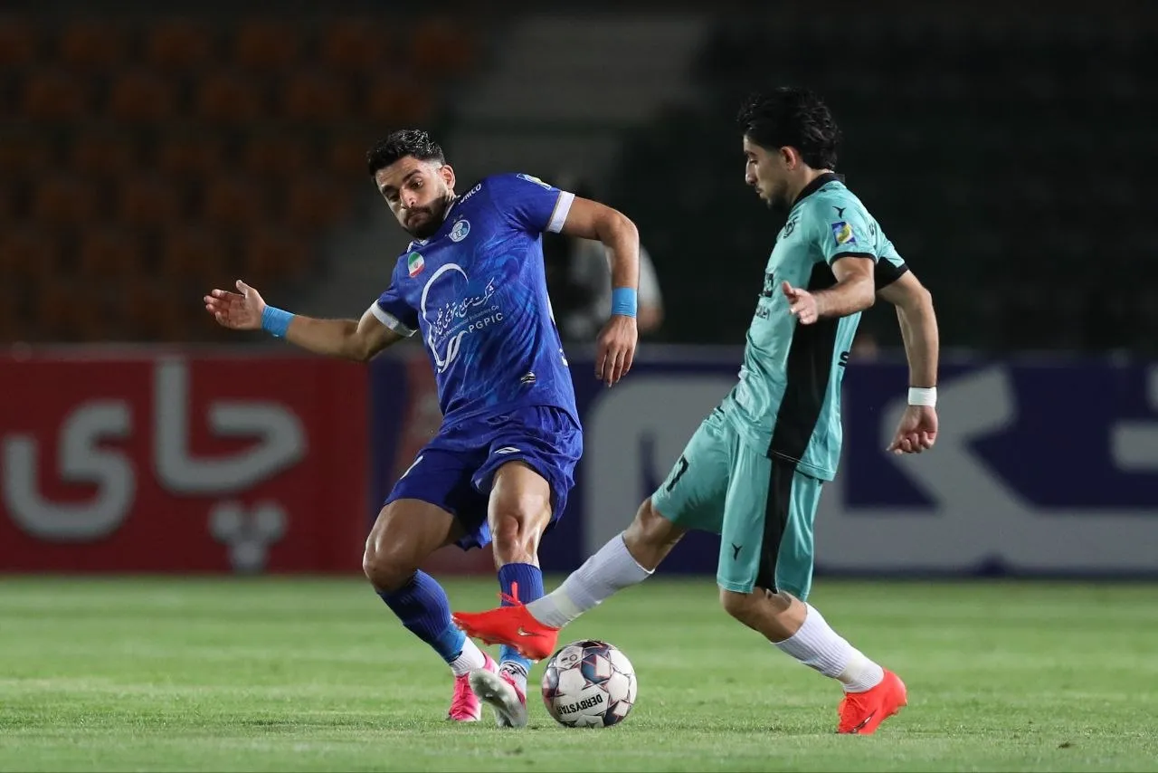 استقلال و پیکان