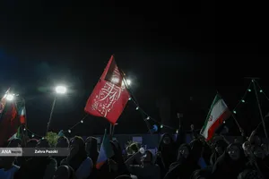 دویستمین شب اجتماع