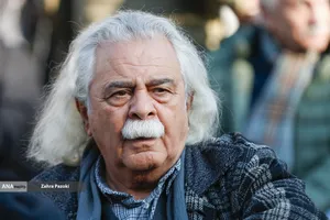 مراسم تشییع پیکر عنایت بخشی 