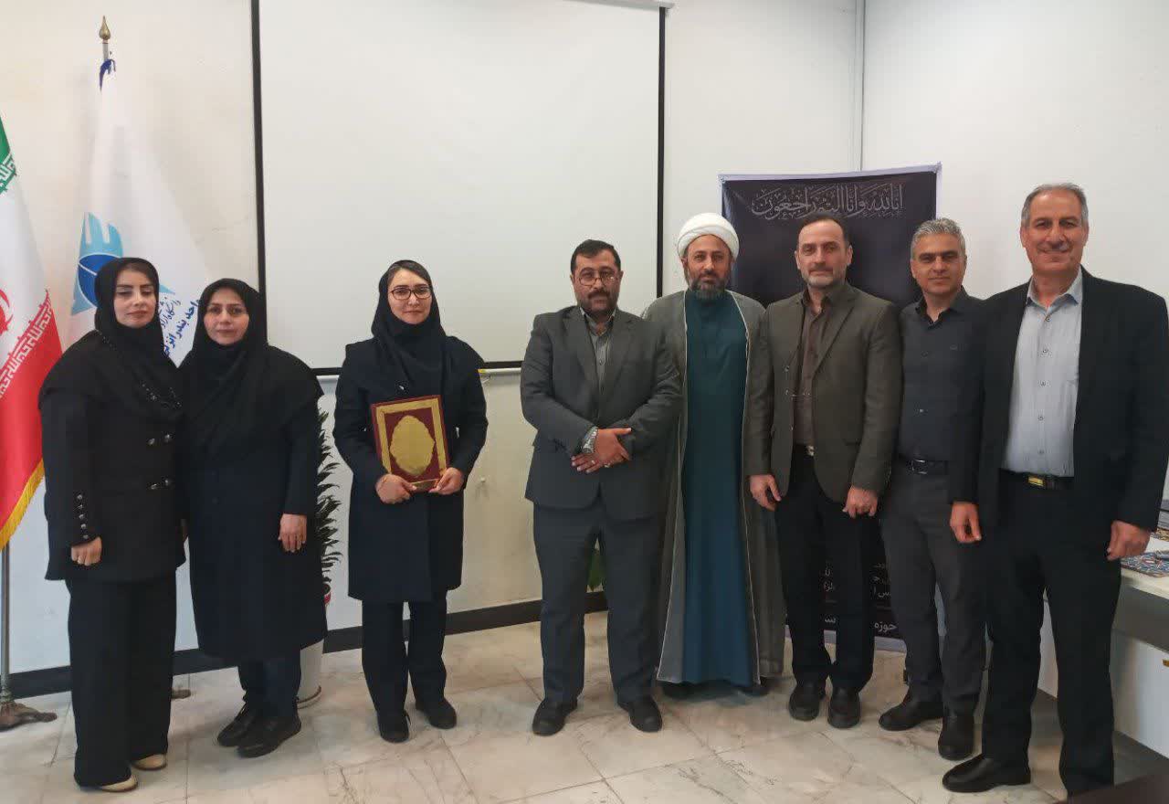 زیبایی‌آفرینی از دلِ تهذیب نفس آغاز می‌شود/  تأکید بر خودشناسی، زیبایی درون و روانشناسیِ حکمی