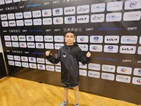 لاعب إیراني يفوز بالمیدالیة الفضیة في مسابقات تنس الطاولة في البحرین