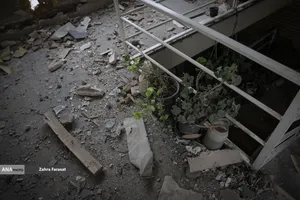 آثار تجاوز هوایی آمریکایی _ صهیونیستی به اماکن مسکونی