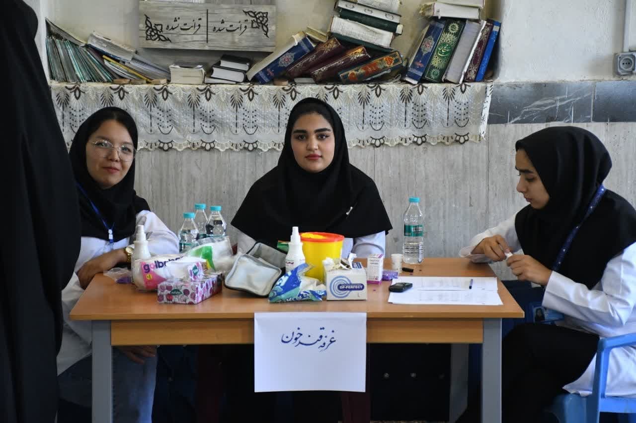 کاروان سلامت در روستاهای شهرستان فریدن