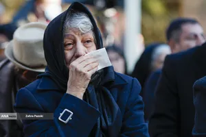 مراسم تشییع پیکر عنایت بخشی 