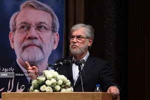 حسین سیمایی صراف، وزیر علوم، تحقیقات و فناوری در مراسم یادبود &laquo;شهید علی لاریجانی&raquo; در دانشگاه تهران