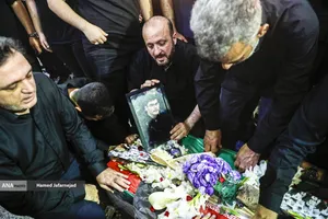 تشییع و خاکسپاری شهدای حملات رژیم صهیونیستی در قطعه42 بهشت زهرا(س)