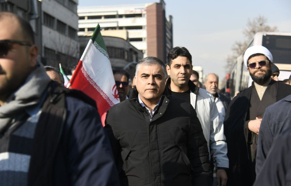 فریاد ملت در محکومیت اقدامات تروریستی اغتشاشگران/ همه تن در یک جان به نام «وطن»