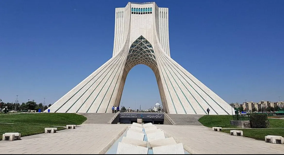 برج آزادی
